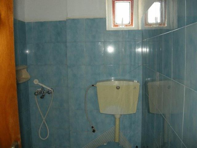 Efrosyni Apartments Agia Marina  المظهر الخارجي الصورة